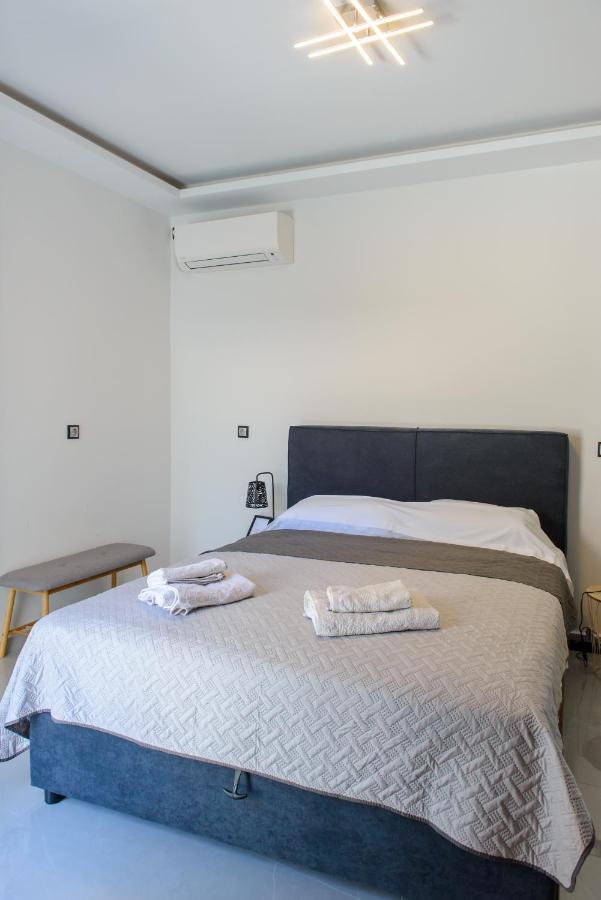 Casa D' Irene Near Airport, 200 Mtrs From The Beach, Artemis Center Екстериор снимка
